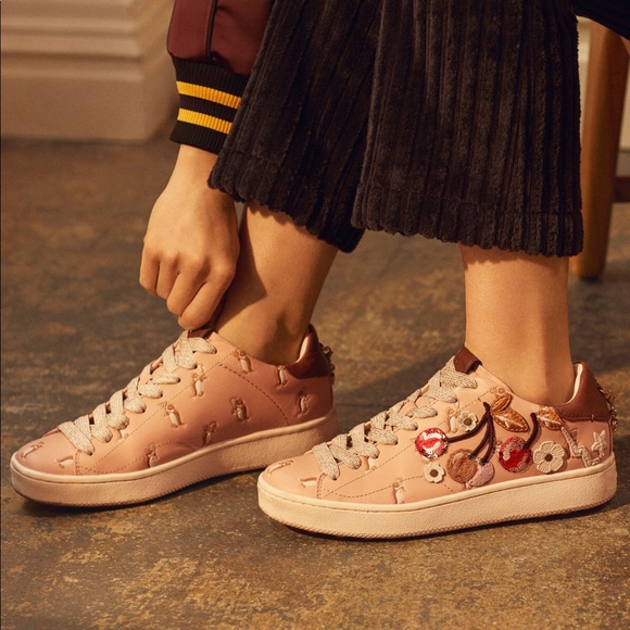 🍒NEW! Coach C101 Cherry Appliqué Leather Sneaker - Picture 2 of 8